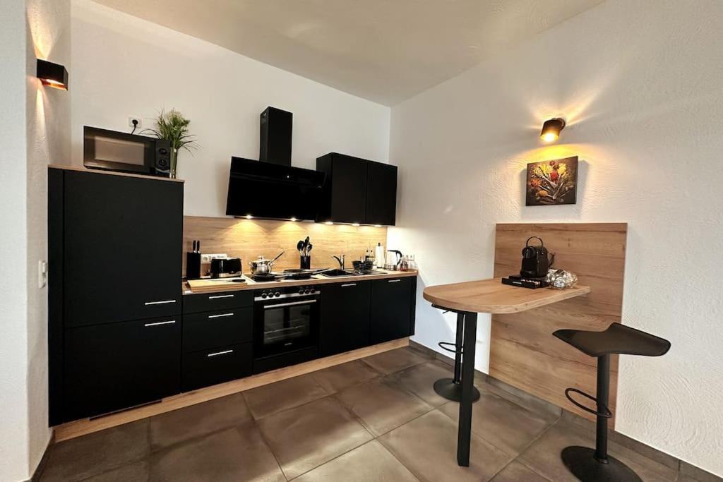Cameiroo - Apartment Euskirchen Bagian luar foto