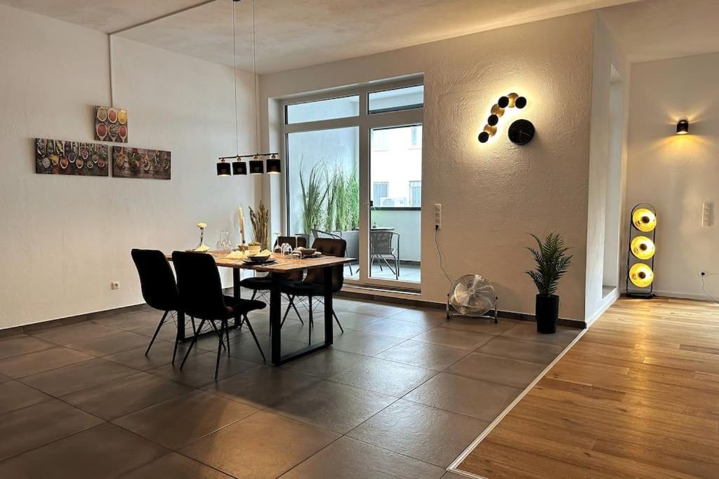 Cameiroo - Apartment Euskirchen Bagian luar foto